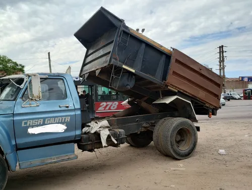 Ford 700 Volcador