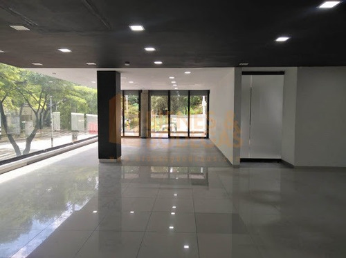 Imagen 3 de 30 de Oficinas En Arriendo Poblado 643-4645