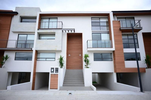 Imagen 15 de 30 de Rinconada Del Fresno Casas Tipo Town Houses En Venta