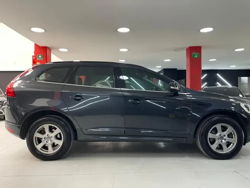 Volvo XC60 2.0 T5