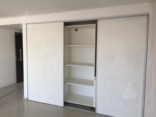 Imagen 3 de 6 de Oficina En Venta-amplia Y Luminosa -excelente Ubicación - Amenitis.