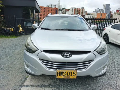 Hyundai TUCSON IX-35 2.0l 164 hp 4x2