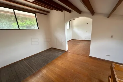 Casa En Arriendo/venta En Envigado. Cod A501213