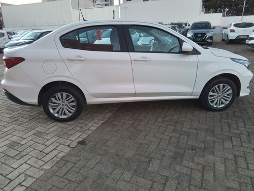 Fiat Cronos 1.0 FIREFLY FLEX DRIVE MANUAL