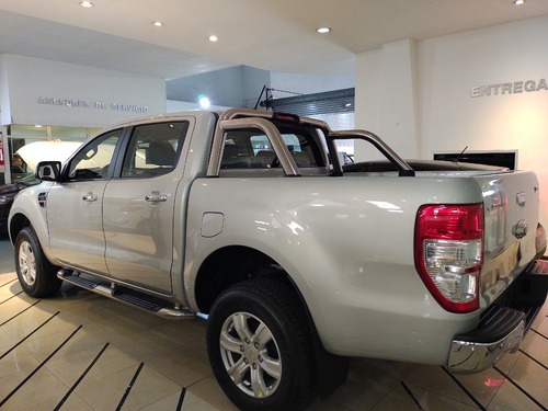 Imagen 15 de 25 de Ford Ranger 4x2 Cd 3.2 Xlt Mt Entrega Inmediata!