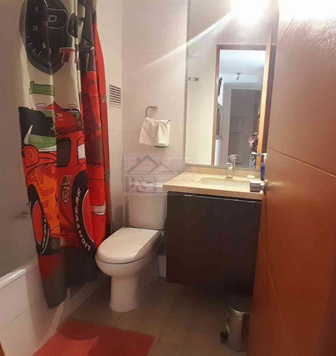Excelente Casa Estilo Townhouse De 3 Niveles, En Providencia