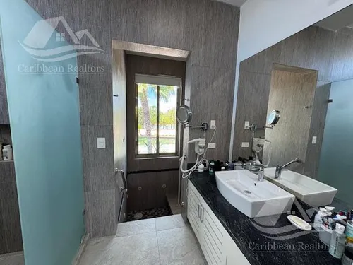 Casa En Venta En Lagos Del Sol Cancun