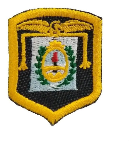 Imagen 1 de 4 de Escudo Parche Bordados Regimiento De Montaña Amarillo Boina