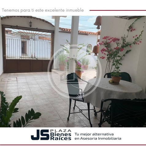 Imagen 10 de 11 de Morita I Casa De Oportunidad Villas Del Centro 04243174616
