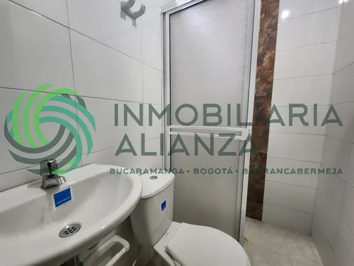 Apartamento En Arriendo En Junin I. Cod A15587
