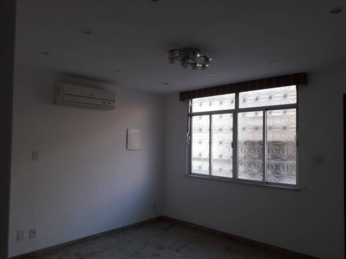 Imagem 5 de 15 de Casa 3 Quartos Duplex Suíte Vaga 3 Carros C/habite- Se - Quintino Bocaiúva. - Aec3138
