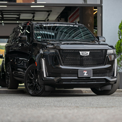 Cadillac Escalade Sport platinum V8