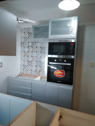 Imagen 2 de 10 de Carpinteria,trabajos A Medidas, Placares, Placares De Cocina