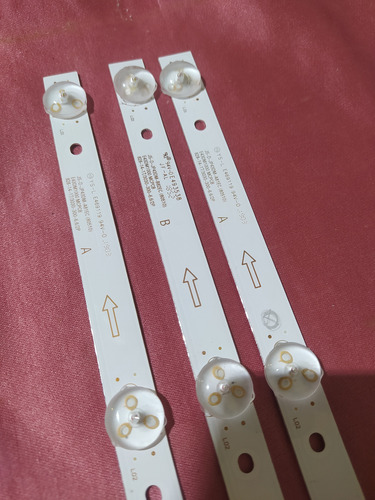 Tiras Led Cyberlux Js-d-jp43dm-a81ec 1 Unidad