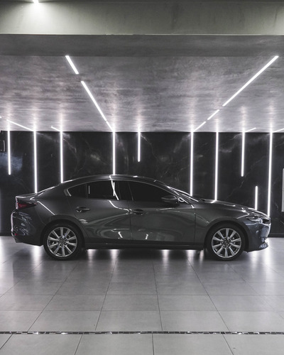 Mazda 3 GRAND TOURING 2.0 Hibrido