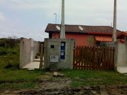 Imagem 1 de 11 de 2 Casas No Mesmo Terreno No Litoral Ref 3690dz