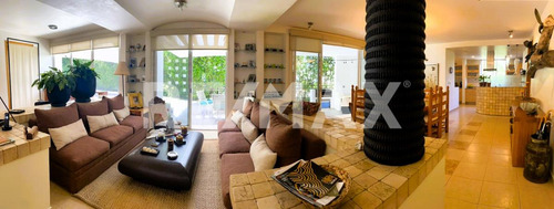 Venta En El Campanario Residencial Y Golf: Seguridad, Lujo Y Comodidad