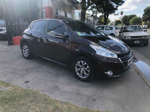 Peugeot 208 Allure 1.6 Tiptronic