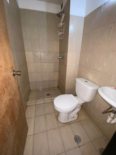 Imagen 5 de 9 de Apartamento En Residencias La Roca