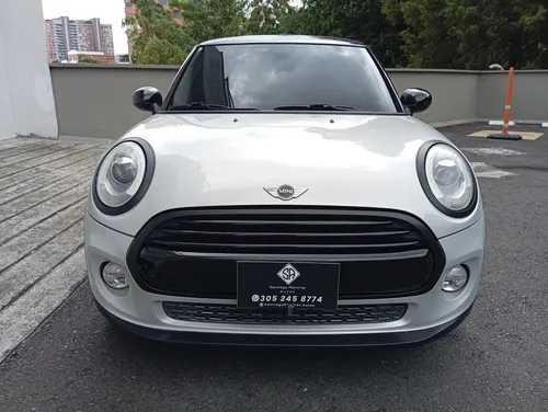 Mini Cooper 1.5 Aut