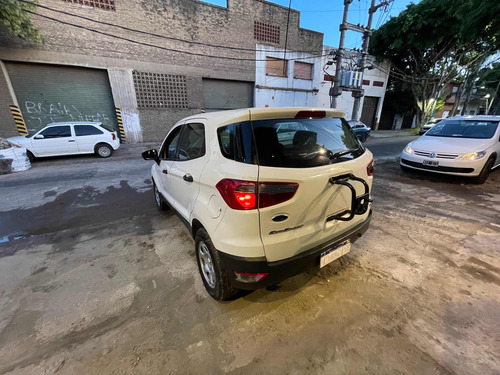 Imagen 21 de 25 de Ford Ecosport 2016 1.6 Se 110cv 4x2