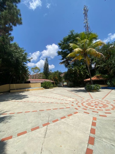 Alquiler Terreno 15.000 M2 La Guairita El Cafetal