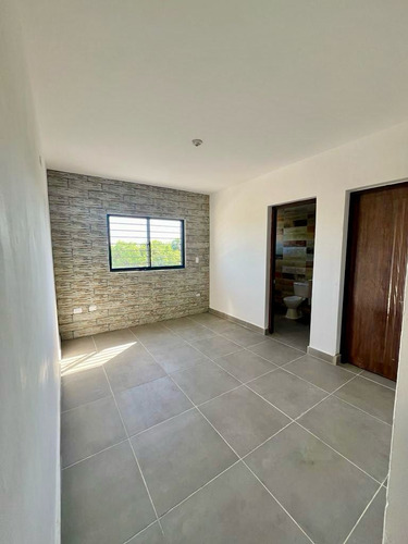 Apartamento En Venta En Ciudad Nueva De 2 Habitaciones - Ideal Para Inversion