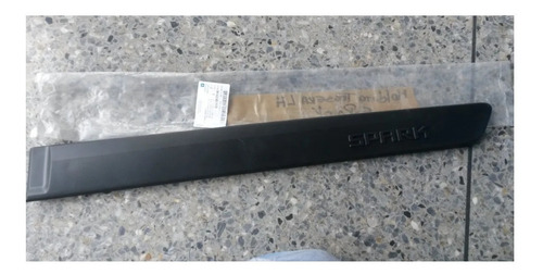 Platina De Puerta Trasera Izquierda Chevrolet Spark Orig Gm