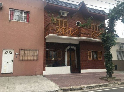 Casa En Venta En Liniers