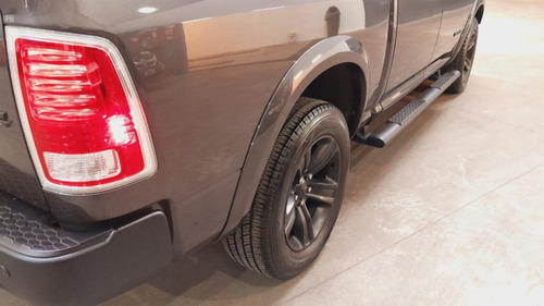 Imagen 18 de 25 de Ram 1500 Laramie 5.7 V8 At8 2022