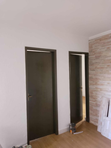 Apartamento Térreo Com 2 Dormitórios E Piso Vinílico