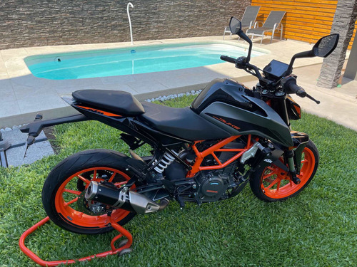 Imagen 19 de 25 de Ktm Duke 390