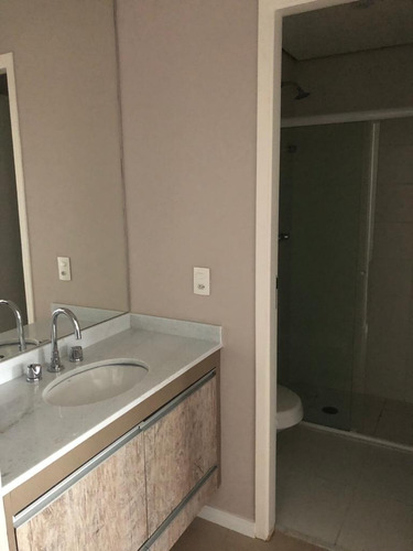Imagem 4 de 11 de Apartamento Alphaville 48m², 1 Dormt, 1 Banheiro, 1 Vaga De Garagem Mobiliado - Agende Sua Visita!!!
