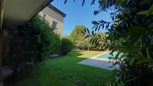 Imagen 9 de 12 de Casa Cuatro Dormitorios Cadaques Funes Hills