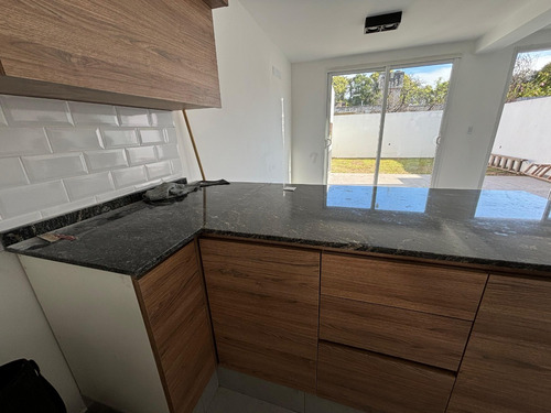 Duplex A Estrenar En Villa Cabrera, Córdoba