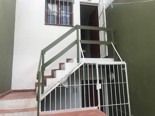 Venta Amplio Triplex A 3 Cuadras Del Mar