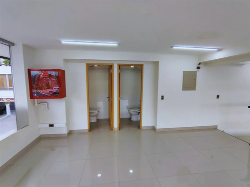 Arriendo Local Comercial Campus Oriente