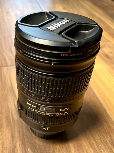 Lente Nikon Nikkor 28-300mm F/3.5-5.6g Ed Vr