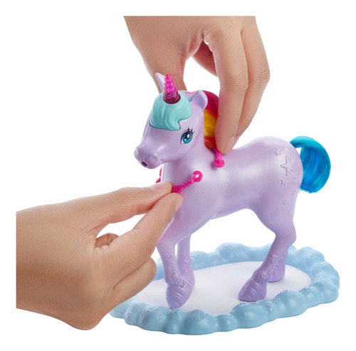 Barbie Fantasía Set De Juego Muñeca Con Pony Arcoíris