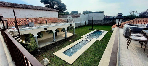Imagen 16 de 21 de Lujosa Casa A 10 Minutos De #antiguaguatemala Dentro De Condominio Boscoso