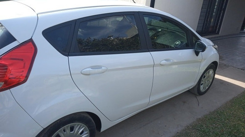 Imagen 5 de 5 de Ford Fiesta Fiesta 1.6 S Gnc 5ta