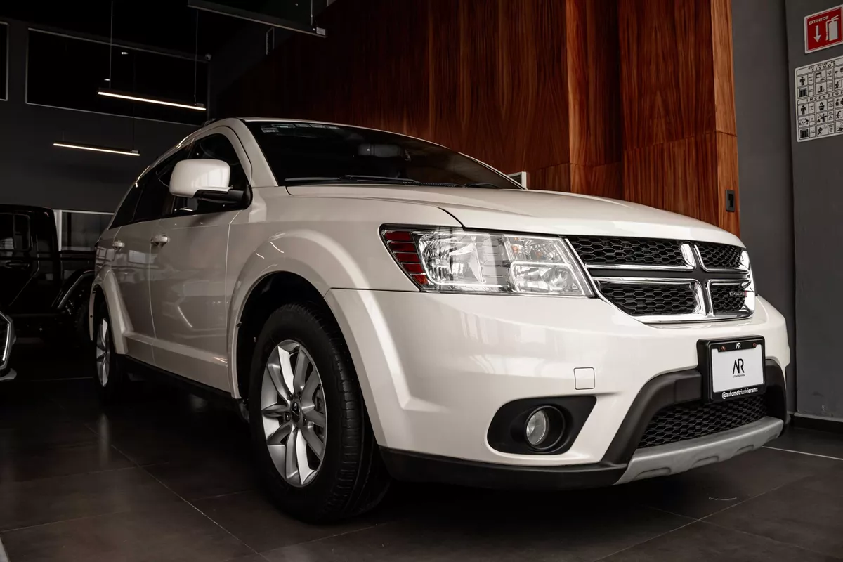 Dodge Journey 2014 2.4 Sxt Plus 5 Pasajeros At