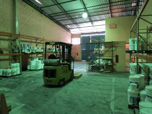 Vendo Fabrica De Pinturas En Pleno Funcionamiento, Galpón, Fondo De Comercio Y Patente.