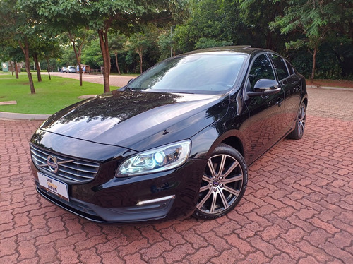 Volvo S60 2.0 T4 MOMENTUM