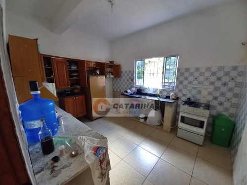 Belissima Chacaraca Com Lago Em Condominio