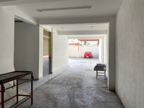 Imagen 3 de 19 de Edificio Con Locales Comerciales En Venta Carrillo Puerto Queretaro