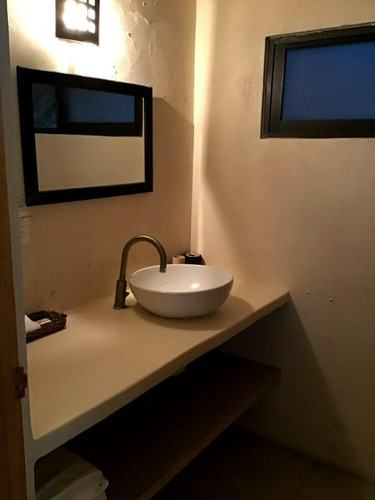 Venta De Hotel En Tequesquitengo Morelos