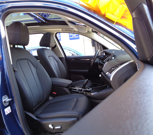 BMW X3 2.0 sDrive20iA At