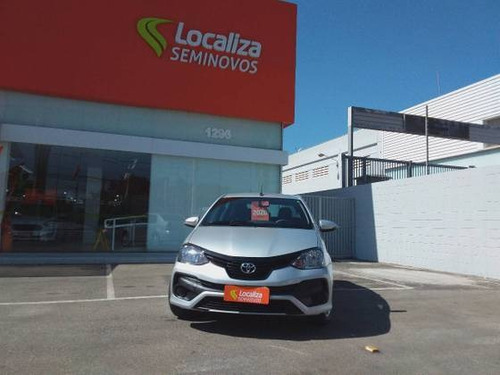 Toyota Etios 1.5 X Plus Sedan 16v Flex 4p Automático