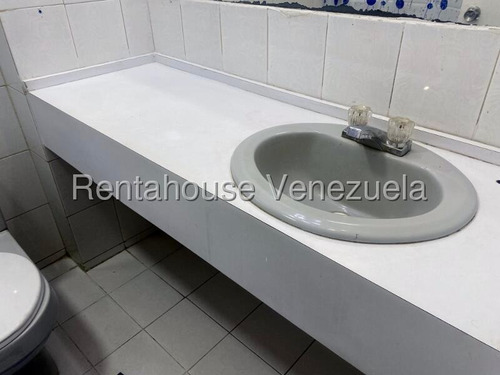 Apartamento En Alquiler En Las Palmas 134mt2 3 Habitaciones 3 Baños 2 Puestos